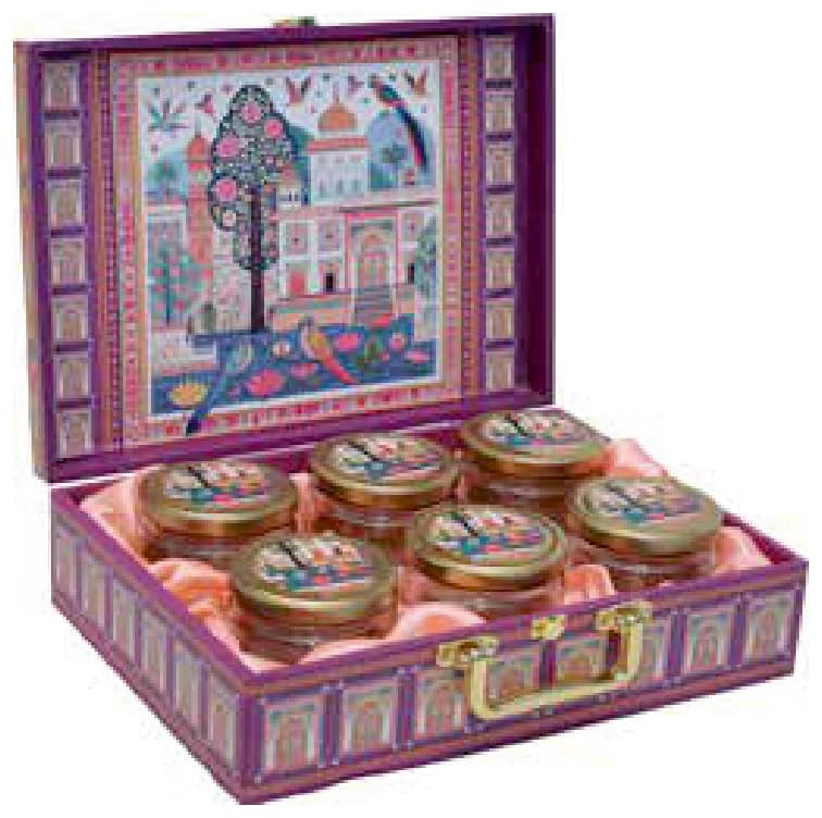 Maharashtra Art Dry Fruit Gift Box - 6 Jars